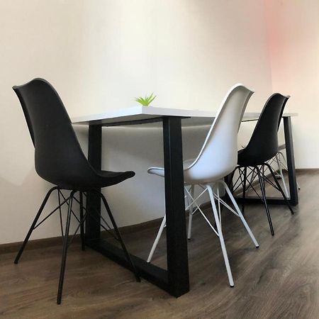דירות בראשוב Max Apartament מראה חיצוני תמונה